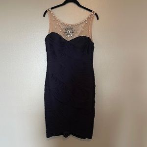Gorgeous Adrianna Papell Navy and Nude Cocktail Dress!